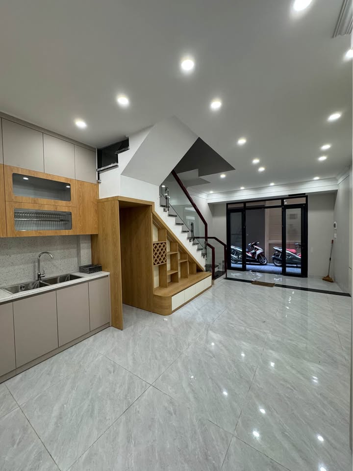 Nhà 4 tầng Ngõ 246 Đà Nẵng 41m² giá 3.15 tỷ - Chính chủ bán gấp!