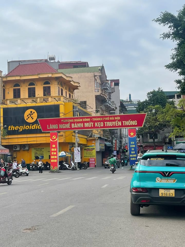 FrontHouse mặt tiền đường Xuân Đỉnh 130m² giá thỏa thuận - Cơ hội đầu tư tuyệt vời!