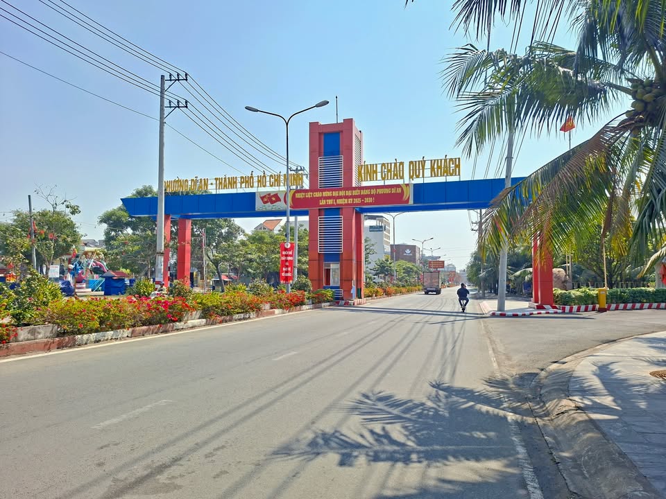 Bán lô đất 200m² tại Khu Đô Thị Trung Tâm Hành Chính Dĩ An - Giá 12 Tỷ, Đầu Tư Sinh Lợi!