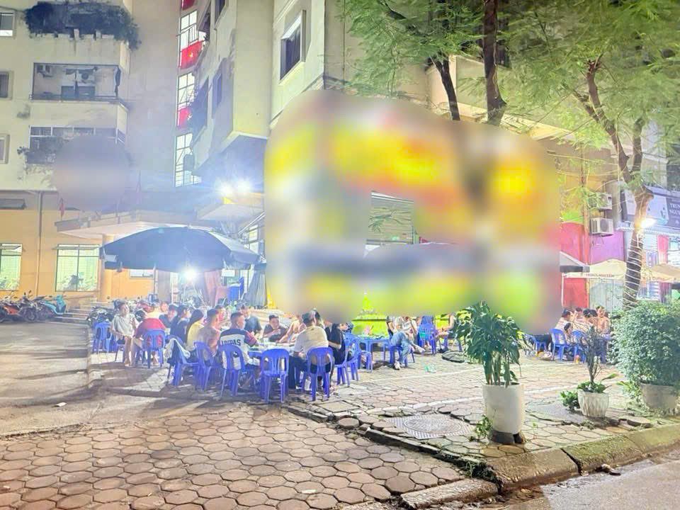 Quán bia sang nhượng chung cư Đỗ Nhuận, 75m² - Lô góc 2 mặt tiền, kinh doanh hiệu quả!