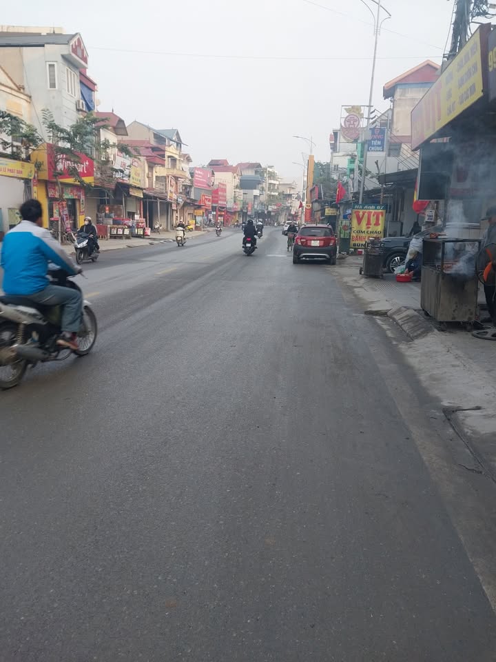 Lô đất Thị trấn Vân Đình, Huyện Ứng Hòa, 68.7m² giá 8 tỷ - Đầu tư sinh lợi ngay!