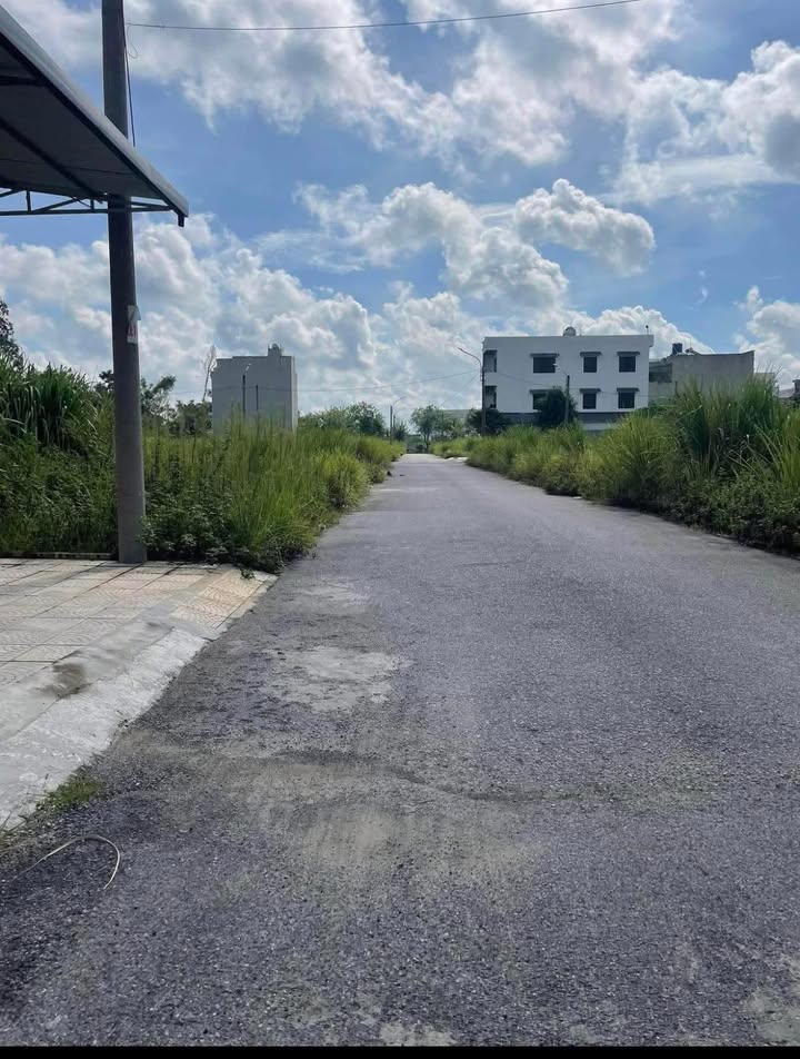 FrontHouse tại đường Hồ Đắc Di, Duy Tiên, 70m² - Hướng Nam mát mẻ!