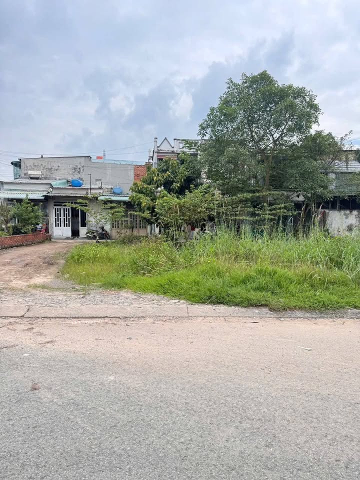 Đất 95m² xã Đông Thạnh, Hóc Môn - Xây dựng tự do, giá chỉ 4 tỷ!