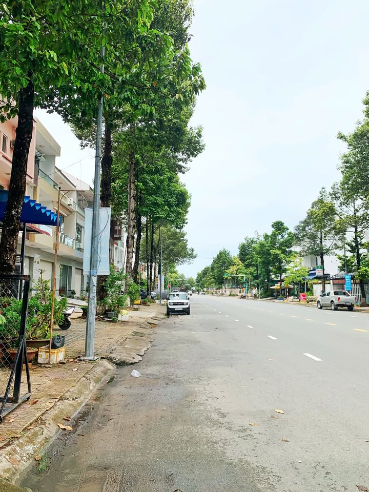 Đất nền KDC Hưng Phú, đường Trần Văn Trà 120m² - Sổ hồng chính chủ, giá thỏa thuận!