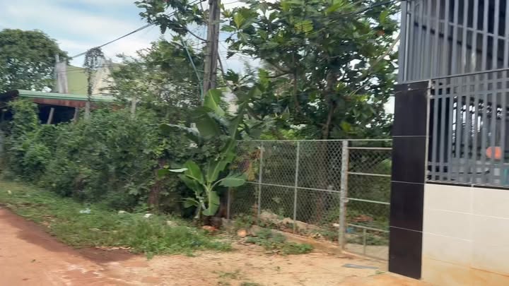 Nhà riêng Thị trấn Chư Ty 7m² giá 1 tỷ - Nhà mới, vị trí thuận lợi!