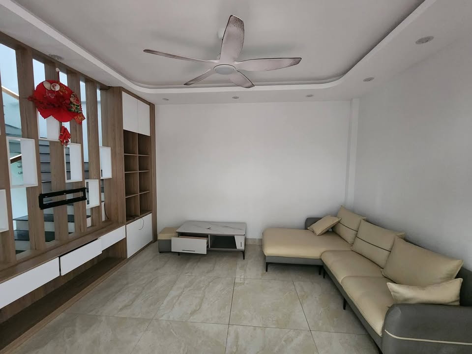 Nhà 4 tầng tại Cụm Khu Công Nghiệp Thanh Oai 42m² giá 4.2 tỷ - Thiết kế hiện đại, sẵn sàng vào ở!