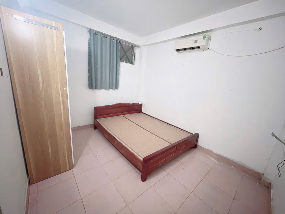 Phòng trọ cho thuê tại Ngõ 43 Trung Kính, Cầu Giấy - Chỉ 2.8 triệu/tháng