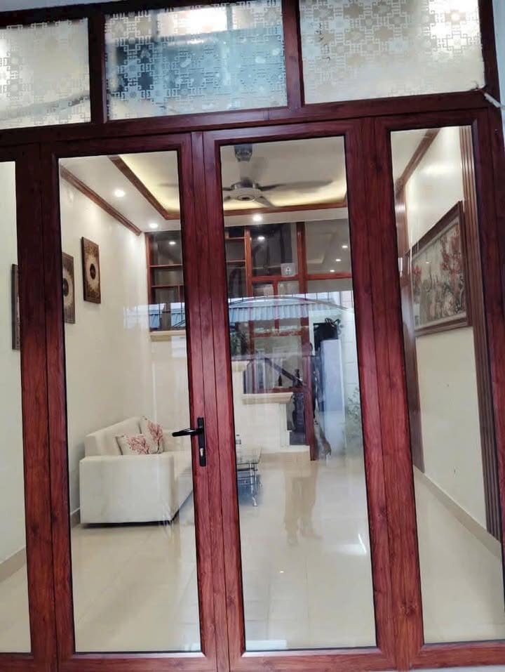 Nhà phố 3 tầng tại KĐT Đồng Triều - Ngọc Châu 60m² giá chỉ 2.4 tỷ - Cần bán gấp!