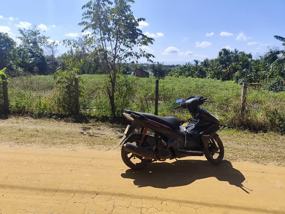 Lô đất thổ cư 300m² tại Khối 6, Thị Trấn Ea Knốp - Giá chỉ 2 tỷ, vị trí giáp hồ thoáng mát!