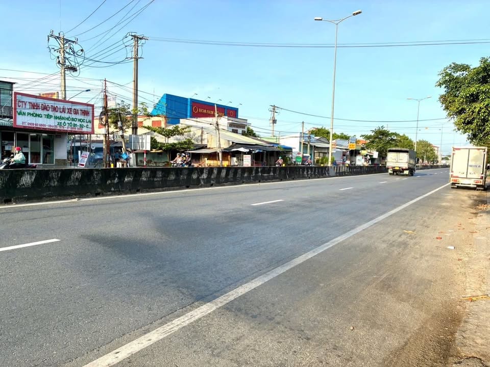 Đất mặt tiền Quốc lộ 1A, Phường Tân Ngãi, 111,3m² - Tiềm năng phát triển lớn!