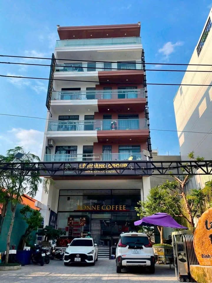 FrontHouse 135A Bình Quới 310m² giá 111 tỷ - Cơ hội đầu tư tuyệt vời!