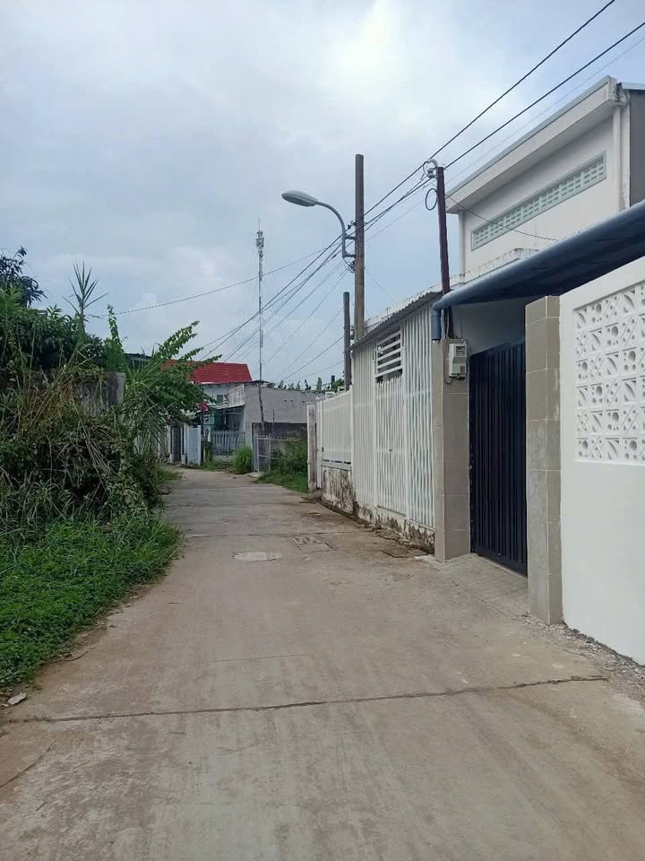 Đất nền mặt tiền đường Kiên Thị Nhẫn, Trà Vinh 102m² giá 850 triệu - Sổ đỏ chính chủ!