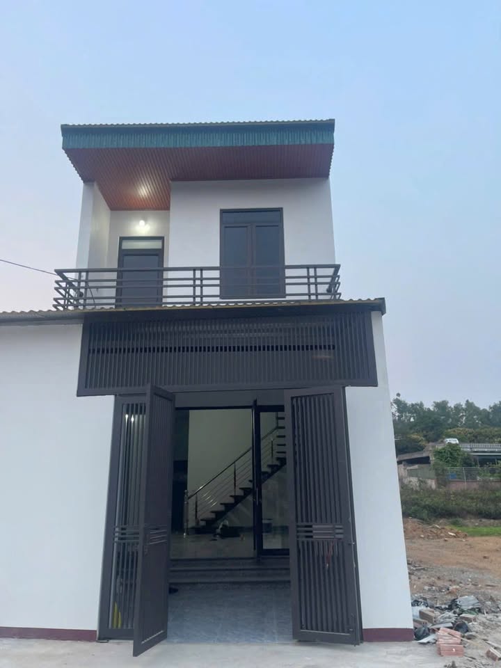 Nhà 2 Tầng Đường Lê Hồng Phong 90m² - An Ninh Tốt, Giá Thỏa Thuận