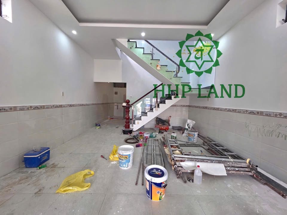 Nhà mặt tiền đường Nguyễn Thành Phương, Biên Hòa 75m² giá 12 triệu - Phù hợp cho spa, shop hoa