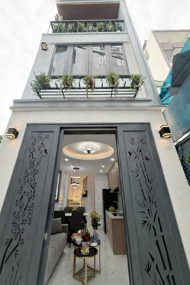 Nhà mới Huỳnh Văn Bánh, Phú Nhuận 60m² giá 3.98 tỷ - Sẵn sàng ở ngay!