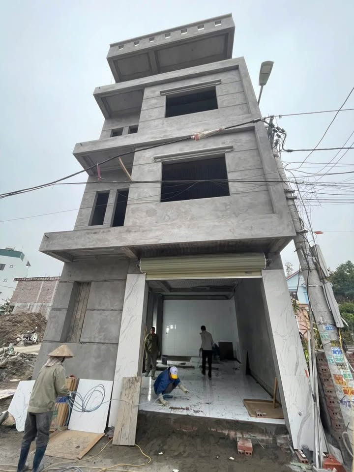 Nhà 4 tầng phường Cao Xanh 54m² giá 4 tỷ - Đón Tết ngay!