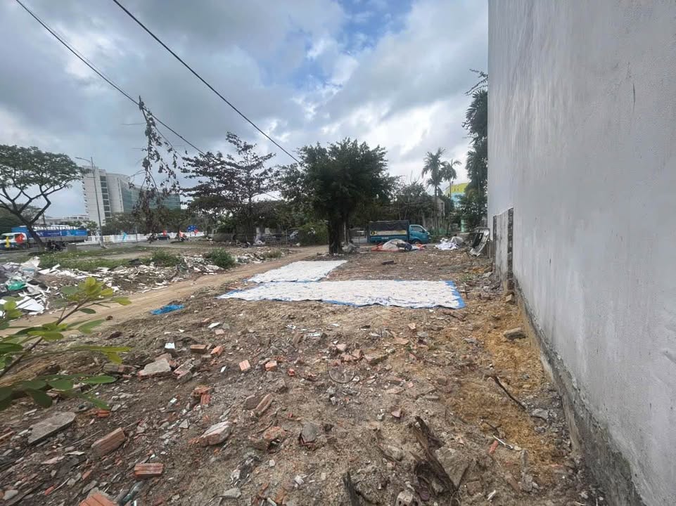 Đất nền 115m² đường Hoàng Thị Loan, Đà Nẵng - Sổ đỏ chính chủ, giá chỉ 6 tỷ