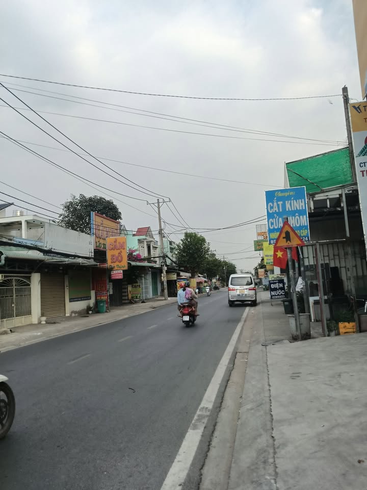 Nhà phố Hóc Môn 59m² giá 2.55 tỷ - Pháp lý rõ ràng, giao dịch nhanh chóng!