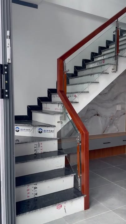 Nhà mặt tiền Phường Tân Định, Bình Dương 90m² giá 2 tỷ - Kinh doanh tốt