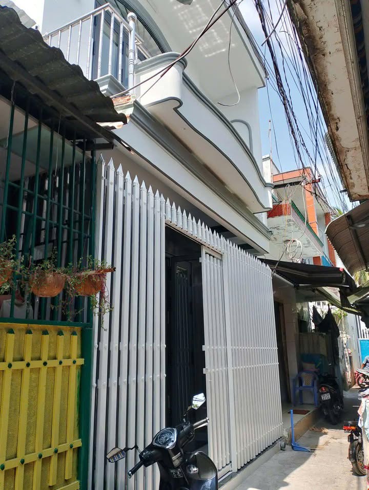 Nhà đẹp 1 trệt 1 lầu tại TP Mỹ Tho, 43m² chỉ 1.15 tỷ - Sổ hồng chính chủ!