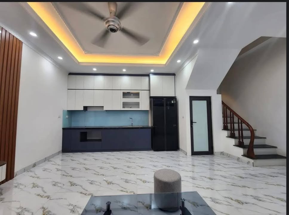 Nhà mặt ngõ kinh doanh 633 Trương Định, Hoàng Mai 57m² giá 9.1 tỷ - Nhà đẹp lô góc thoáng đãng!