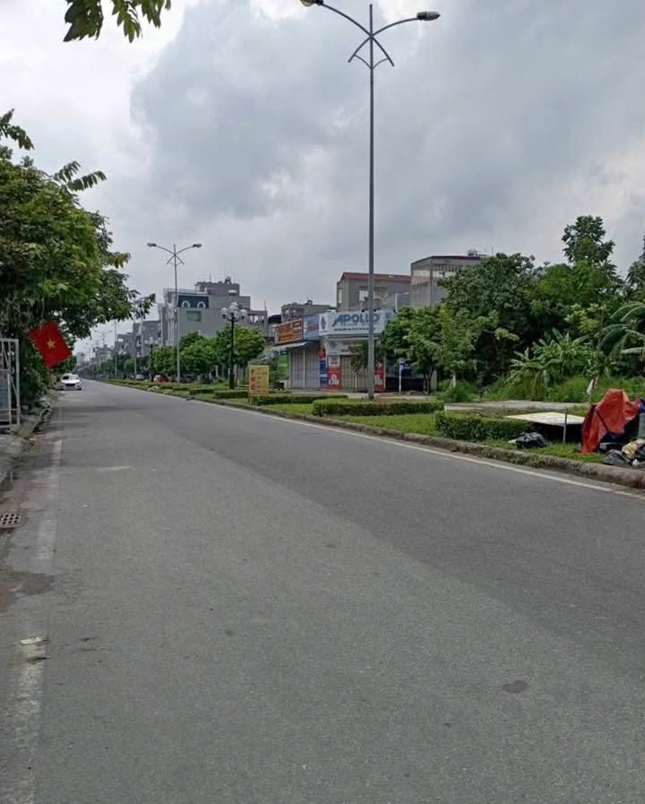 Đất mặt đường Xuân Thủy, Nam Định 90m² giá 4.05 tỷ - Cơ hội đầu tư tốt!