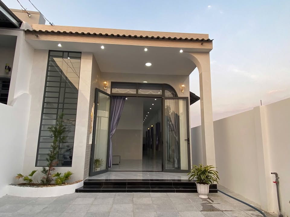 Nhà mới xây tại Hẻm 45 Ngô Quyền, Xã Long Nguyên, Bình Dương - Diện tích 231m² chỉ 1.47 tỷ!