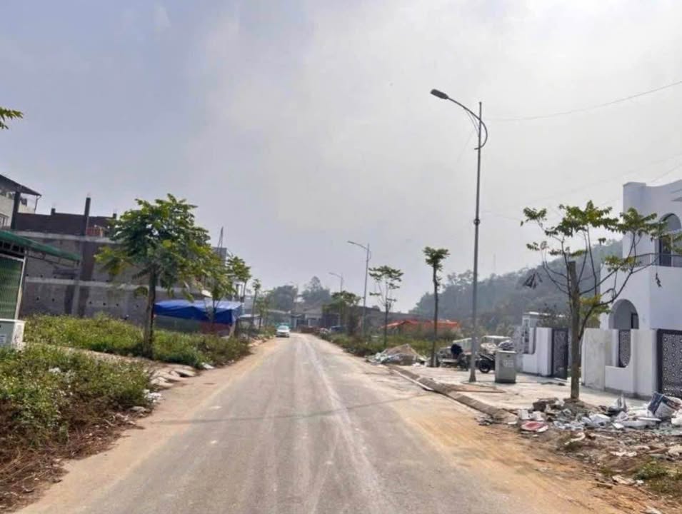 Đất nền đường T15, Phường Lào Cai, 130m² giá 2.2 tỷ - Tiện ích đầy đủ ngay gần chợ và trường học!