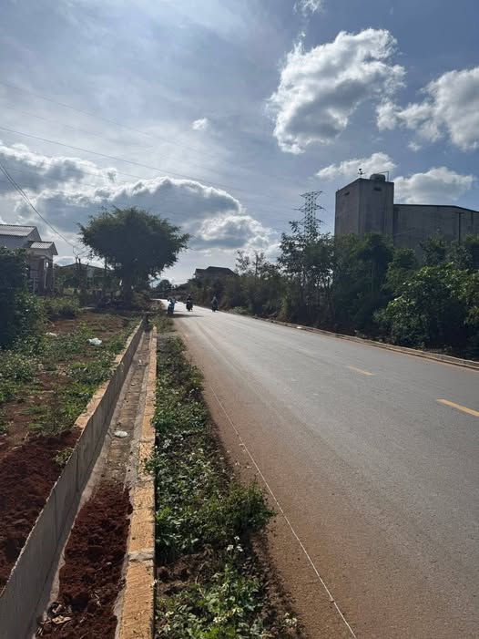 Đất nền chính chủ tại xã Ea Tóh, 200m² giá chỉ 2xx triệu - Đầu tư sinh lời ngay!