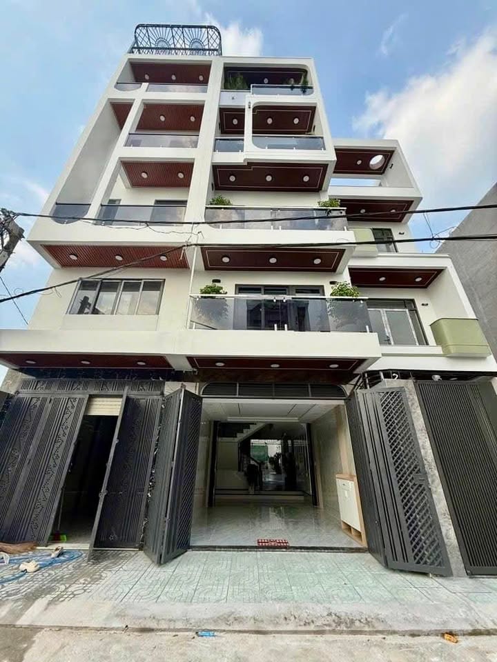 Nhà phố Trung Mỹ Tây 80m² giá 8.5 tỷ - Full nội thất sang trọng!