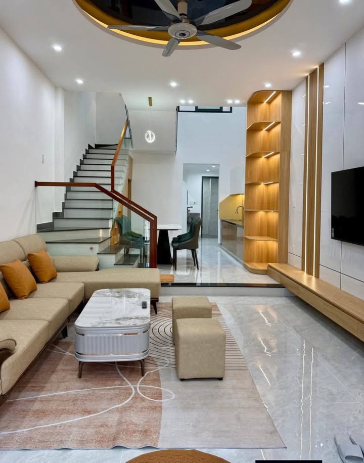 Nhà 3 tầng tại Hải Châu, Đà Nẵng 78m² - Thiết kế hiện đại, sẵn sàng ở ngay!