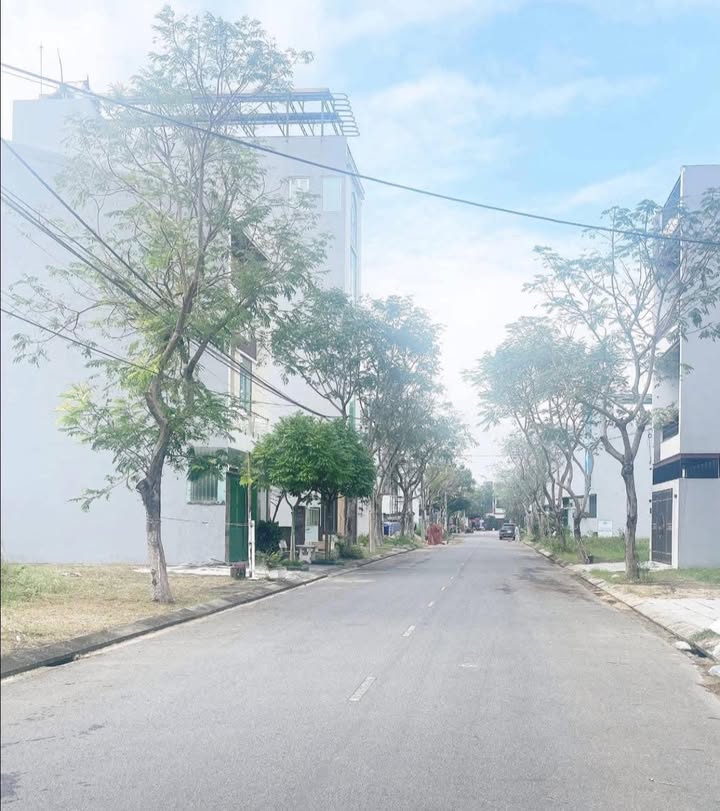 Đất nền đường 7m5 Quận Hải Châu 90m² giá 7.8 tỷ - Cơ hội đầu tư hiếm có!