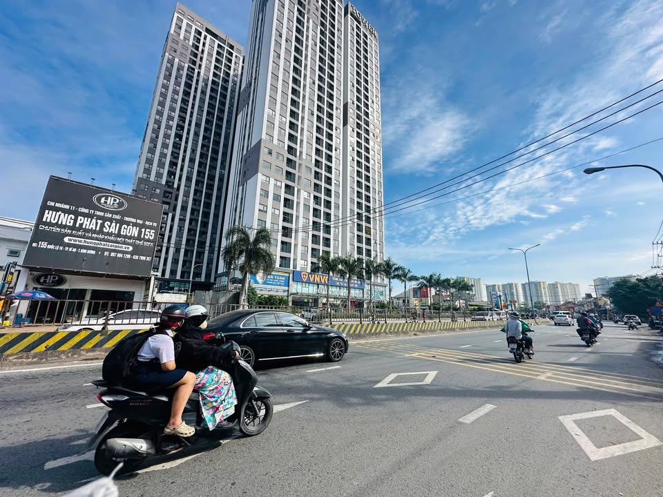 Bán nhà mặt tiền Quốc lộ 1K, Dĩ An 270m² - Vị trí đắc địa, kinh doanh thuận lợi!