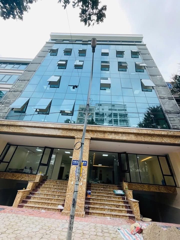 Tòa văn phòng mặt phố Tiền Phong 288m² giá 94 tỷ - Đẳng cấp sang trọng!