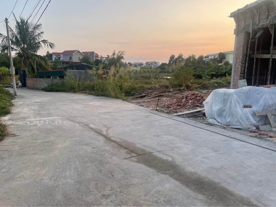 Đất nền Xã Tân Lập, Huyện Đầm Hà, 90m² - Mặt tiền 7m, Ô tô vào tận nơi!