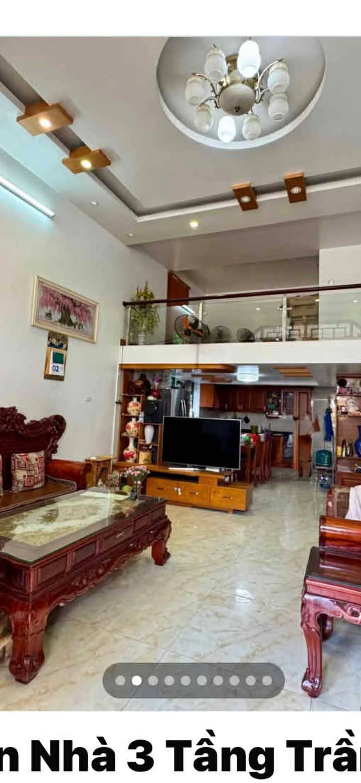 Nhà 4 tầng Trần Hưng Đạo, Hạ Long 77m² giá 4 tỷ - Sẵn sàng vào ở!