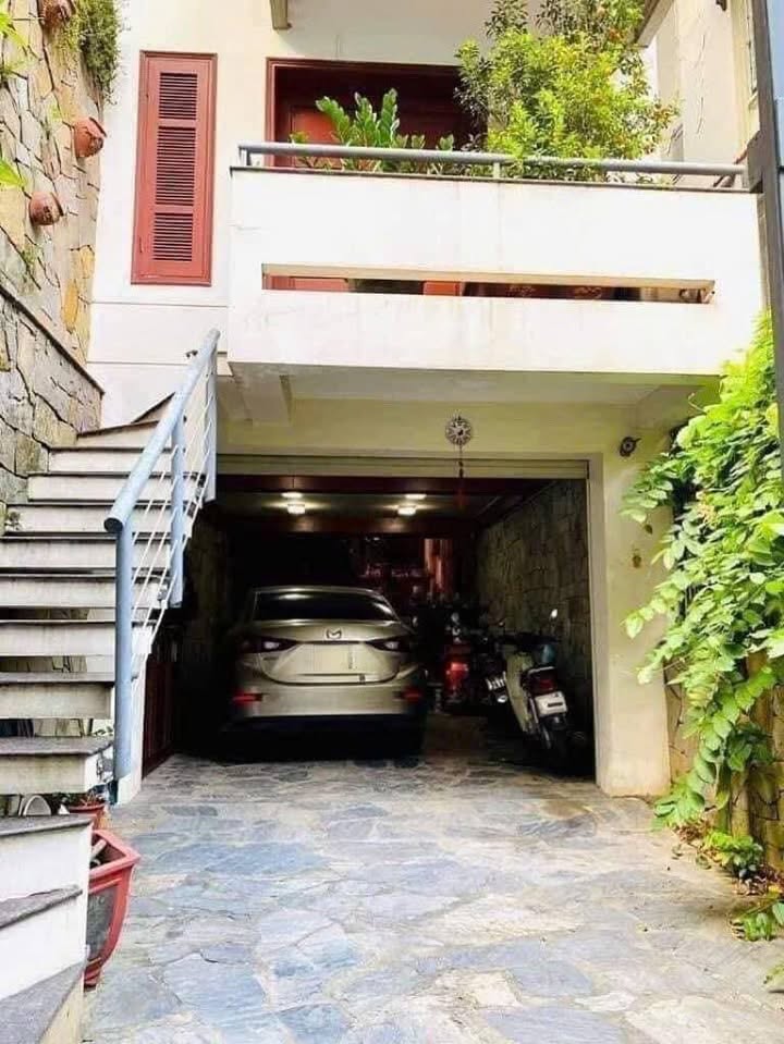 Nhà phố Nguyễn Viết Xuân, Thanh Xuân 98m² giá 27.5 tỷ - Vị trí đắc địa, ô tô tránh