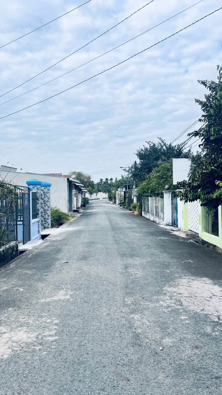 Đất thổ cư 136m² tại Tương Bình Hiệp, Thủ Dầu Một - Giá chỉ 2 tỷ - Đường nhựa thông thoáng