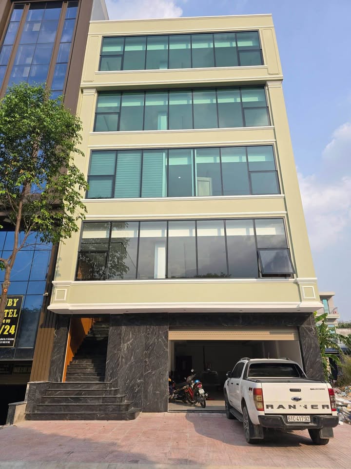 Cho thuê văn phòng tại đường Dân Chủ, Vĩnh Tân - Diện tích 175m², giá chỉ 15 triệu!