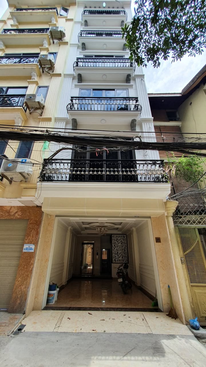 Nhà mặt ngõ Trần Quốc Hoàn, Cầu Giấy, 45m² giá 11 tỷ - Kinh doanh thuận lợi!