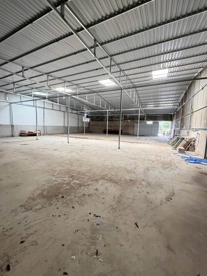 Kho cho thuê KDC Stella Mega City Cần Thơ 432m² giá 11 triệu - Hợp đồng lâu dài