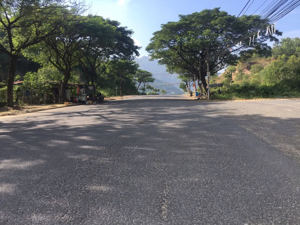 Bán đất khu tái định cư Đất Lành Nha Trang 73.8m² - Tiềm năng phát triển mạnh mẽ!