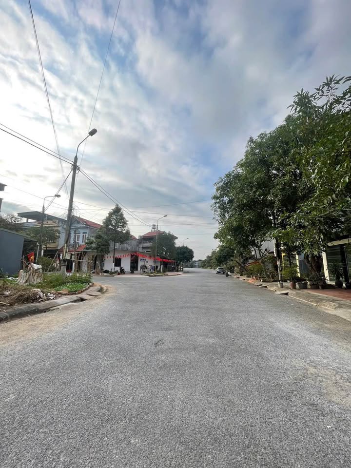 Đất nền 200m² đường Đặng Thái Thân, Lào Cai - Giá chỉ 1.29 tỷ, bán gấp!