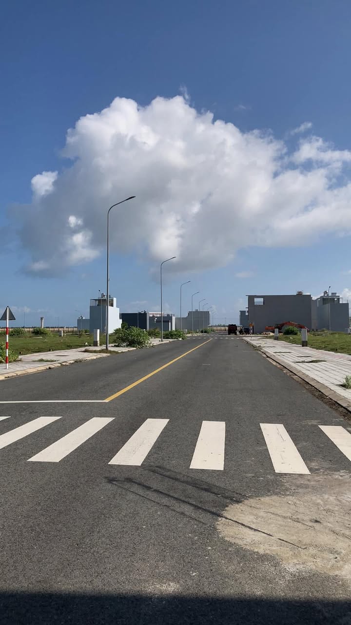 Đất nền LK9-8 Buôn Ma Thuột 100m² giá 1 tỷ - Vị trí đẹp, tiềm năng cao!