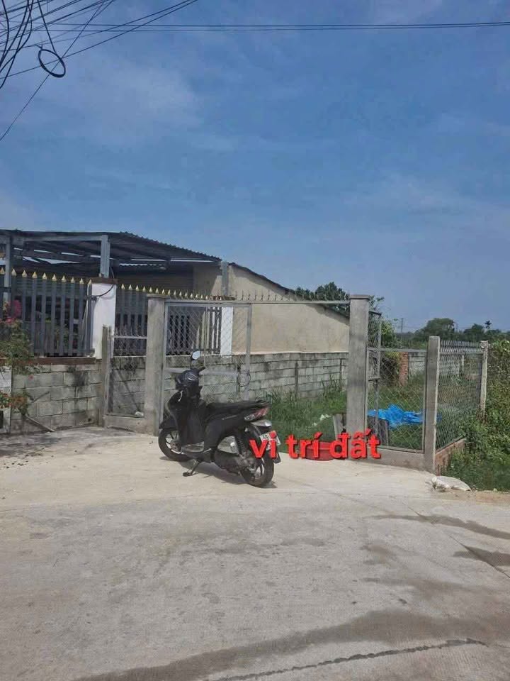 Đất thổ cư mặt tiền Nguyễn Thị Chiên 120m² giá 1.55 tỷ - Vị trí đẹp, sẵn sàng xây dựng!