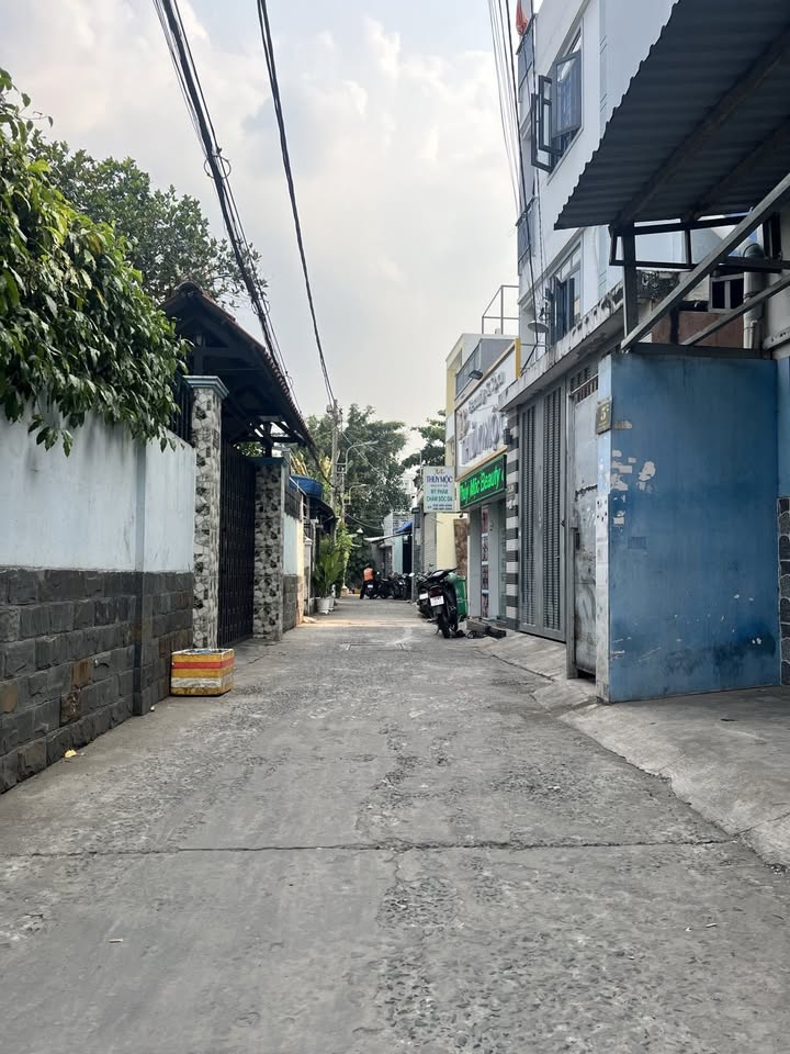 Nhà phố Quận 12 – Đường Trường Chinh 80m² giá 6 tỷ - Sẵn sàng vào ở ngay!