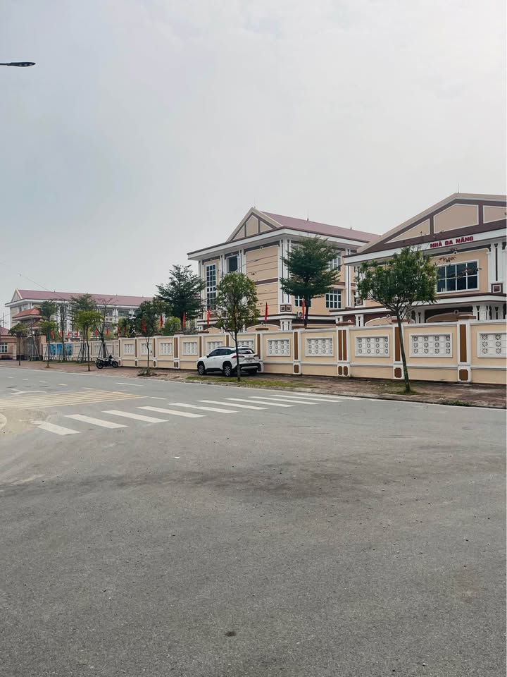 Đất nền Nam Sông Đào 3800m² giá thỏa thuận - Vị trí vàng đầu tư hấp dẫn!