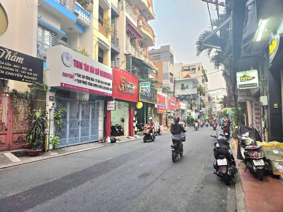 FrontHouse Cộng Hòa Tân Bình 35m² giá 9 tỷ - Đầu tư sinh lời ngay!