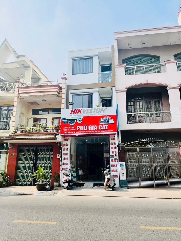 Nhà Mặt Tiền Kinh Doanh Trương Vĩnh Ký, Quận Tân Phú, 72m² - Vị trí đắc địa cho kinh doanh!