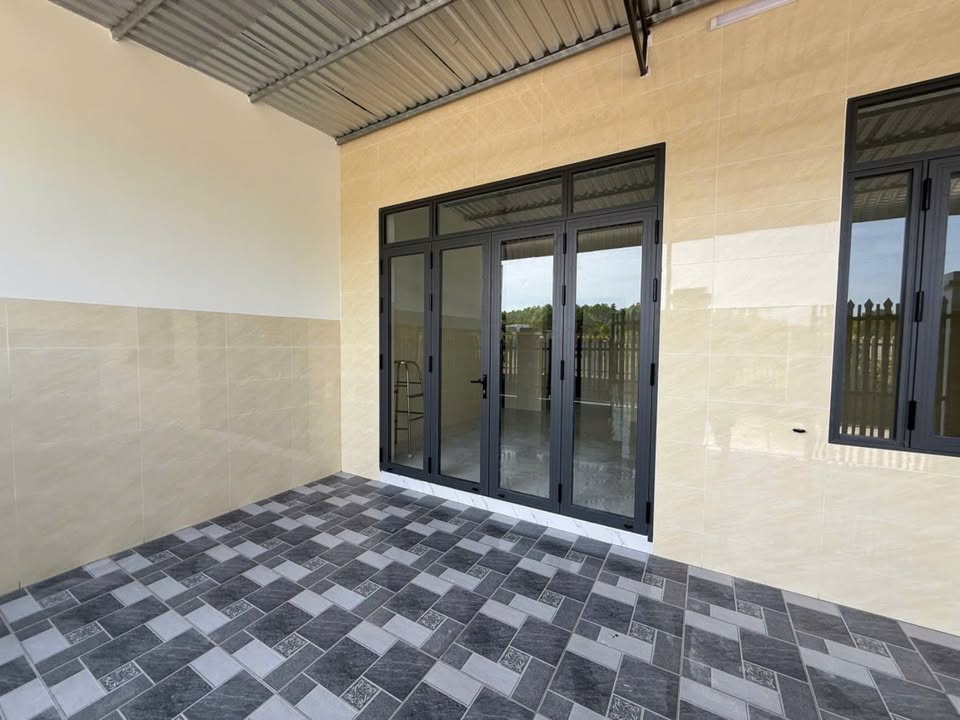 Nhà cho thuê tại Phước Hải, 2 phòng ngủ, giá 3 triệu/tháng - Không gian thoáng mát!